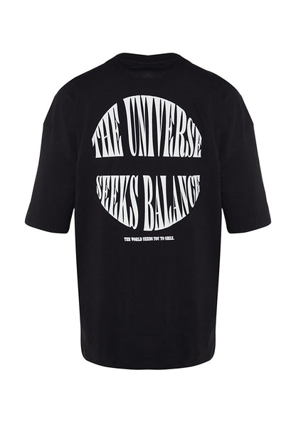 T-Shirt - Black - Oversized