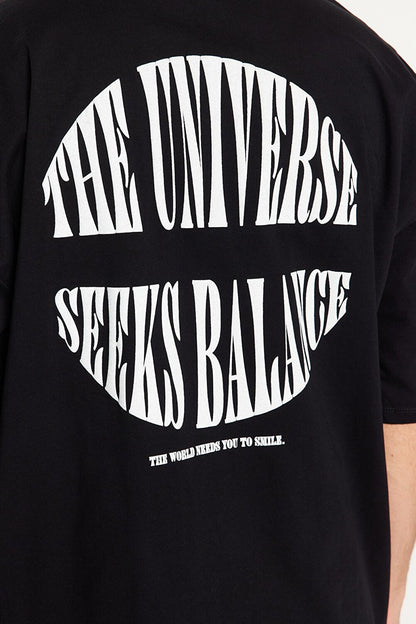 T-Shirt - Black - Oversized